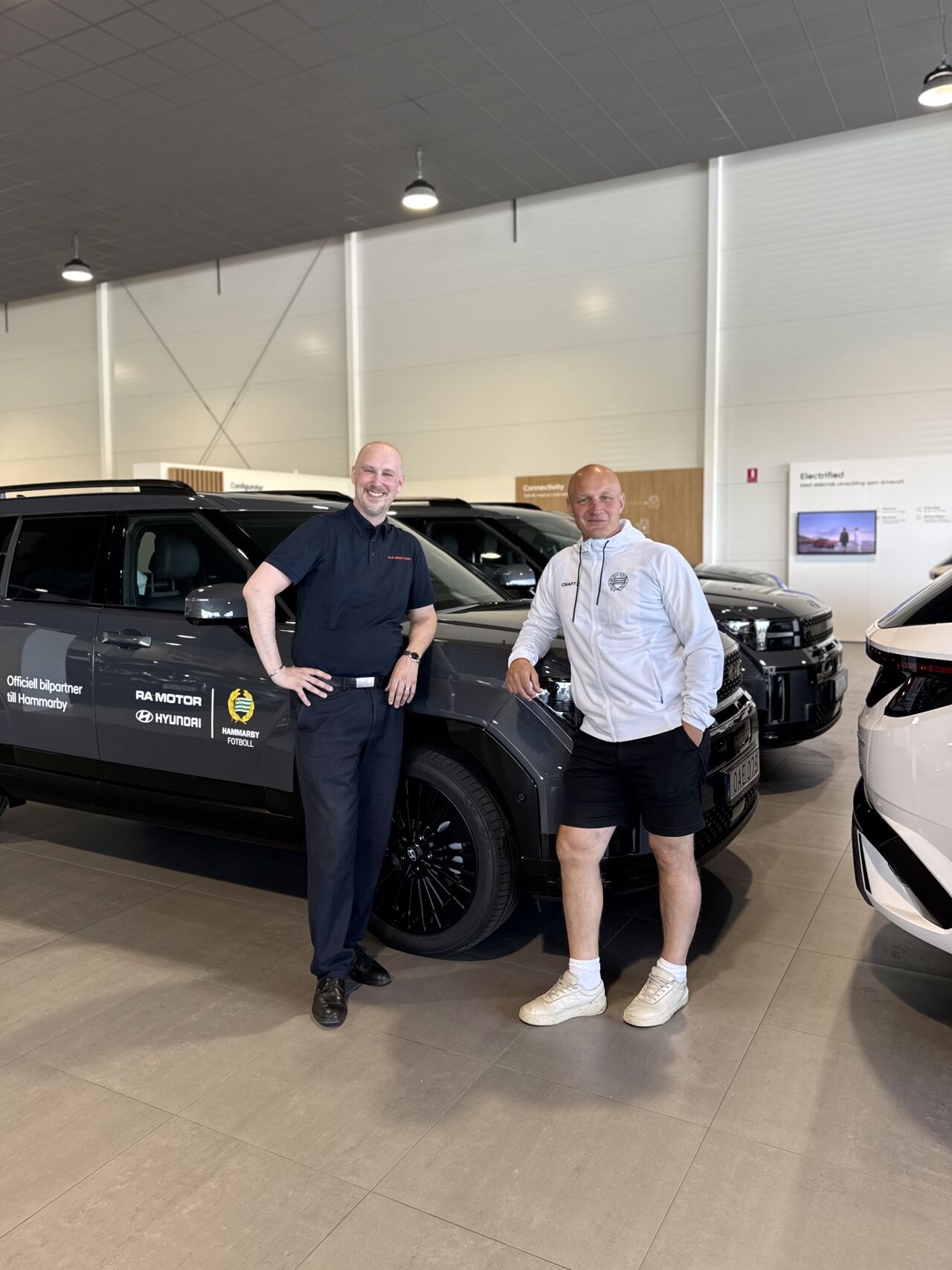 Hyundai-bilar från RA Motor med Hammarby Fotbolls logotyp