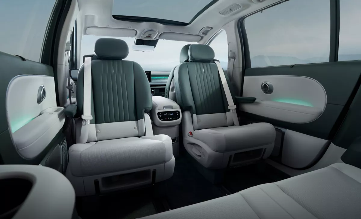 Roterbara säten i andra raden på Hyundai IONIQ 9