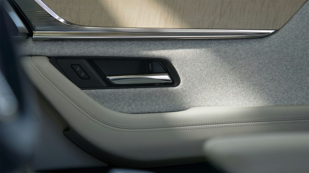 Mazda CX-80 detaljbild material invändigt