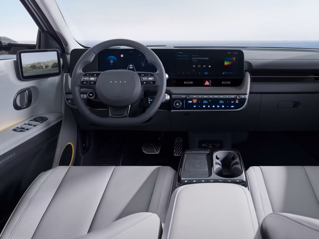 IONIQ 5 Connected Car Navigation Cockpit